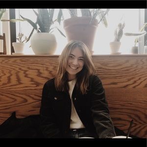 Meet your Posher, Avery